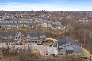 532 Foxhill Dr, Crescent Springs, KY 41017 - Photo 29