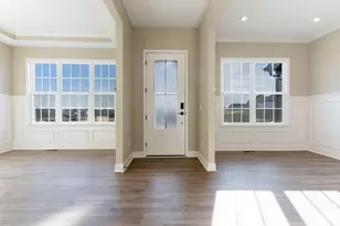 738 Man O War Blvd, Union, KY 41091 - Photo 7