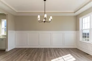 738 Man O War Blvd, Union, KY 41091 - Photo 9