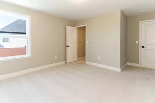 738 Man O War Blvd, Union, KY 41091 - Photo 27