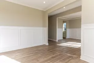 738 Man O War Blvd, Union, KY 41091 - Photo 11