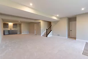 738 Man O War Blvd, Union, KY 41091 - Photo 35