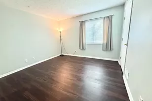 14 Woodland Hills Dr, Southgate, KY 41071 - Photo 11