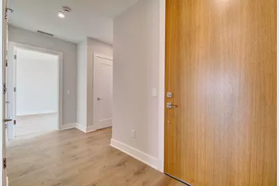 800 Ovation Way #216, Newport, KY 41071 - Photo 5