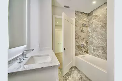 800 Ovation Way #216, Newport, KY 41071 - Photo 25