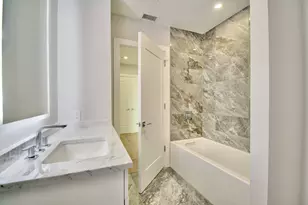 800 Ovation Wy, Newport, KY 41071 - Photo 25