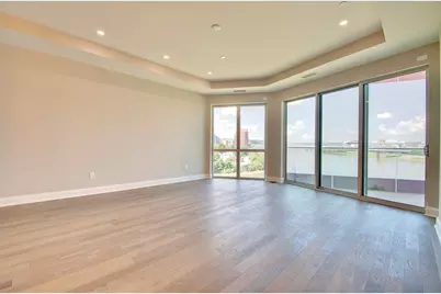 1000 Ovation Way #420, Newport, KY 41071 - Photo 15