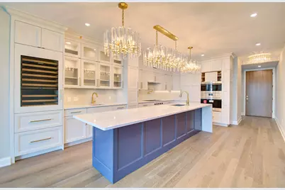 1000 Ovation Way #420, Newport, KY 41071 - Photo 9