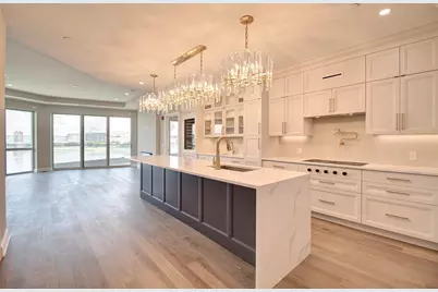 1000 Ovation Way #420, Newport, KY 41071 - Photo 7