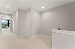 93 W 13th St, Newport, KY 41071 - Photo 17