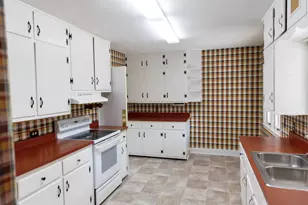 305 Roland Ave, Owenton, KY 40359 - Photo 17