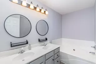 2111 Clareglen Dr, Crescent Springs, KY 41017 - Photo 15