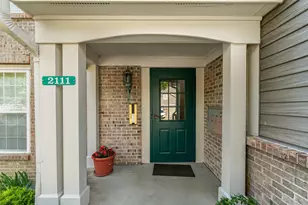 2111 Clareglen Dr, Crescent Springs, KY 41017 - Photo 3