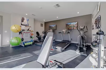 576 Foxhill Drive #12-201, Crescent Springs, KY 41017 - Photo 7