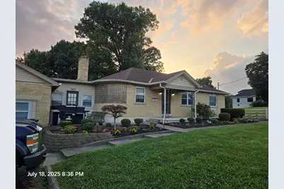 7628 Dixie Hwy #4, Florence, KY 41042 - Photo 1