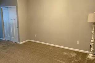 2504 Crosshill Dr, Crescent Springs, KY 41017 - Photo 3