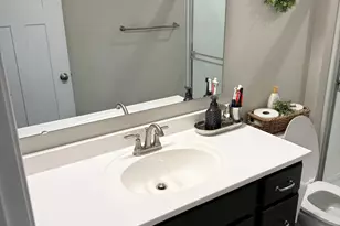 2504 Crosshill Dr, Crescent Springs, KY 41017 - Photo 11