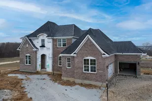 599 BLUESTEM DR, Erlanger, KY 41018 - Photo 3