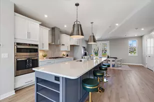 272 Meridian Wy, Fort Mitchell, KY 41017 - Photo 3