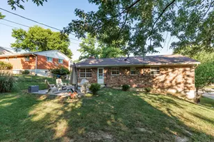 42 E Kimberly Dr, Fort Thomas, KY 41075 - Photo 9