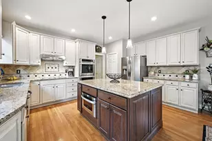 1042 Spectacular Bid Dr, Union, KY 41091 - Photo 11