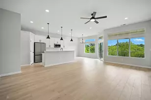 2316 Paragon Mill Dr, Burlington, KY 41005 - Photo 9