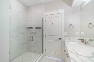 739 Manhattan Blvd, Dayton, KY 41074 - Photo 17