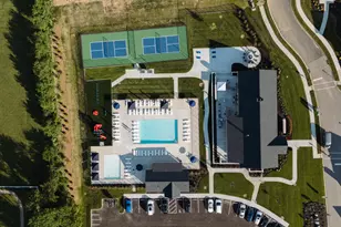 1 Rivers Pointe Dr, Hebron, KY 41048 - Photo 5