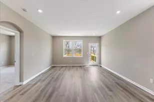 1338 Parkside Dr, Alexandria, KY 41001 - Photo 5