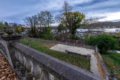 315 W 3rd Street, Maysville, KY 41056 - Photo 5