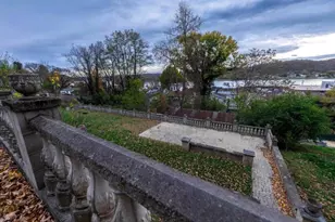 315 W 3rd St, Maysville, KY 41056 - Photo 5