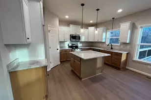 1218 Breckenridge Ln, Hebron, KY 41048 - Photo 13