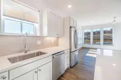 284 Manhattan Boulevard #4, Dayton, KY 41074 - Photo 5