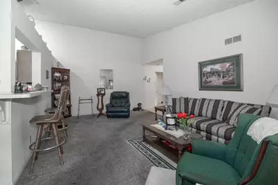 387 Deepwoods Drive, Newport, KY 41076 - Photo 3