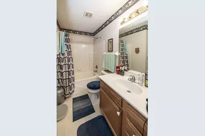 387 Deepwoods Drive, Newport, KY 41076 - Photo 9