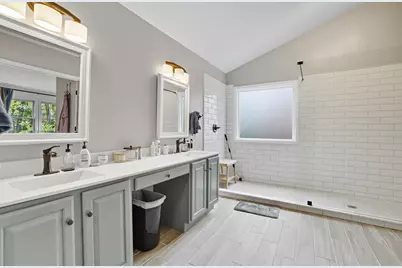 2013 Wyndemere Court, Hebron, KY 41048 - Photo 25