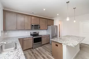 1305 Ruby Hill Ln, Florence, KY 41042 - Photo 13