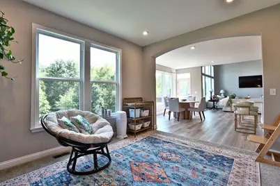 9947 Meadow Glen Drive, Independence, KY 41051 - Photo 11