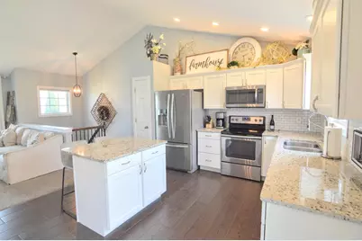 226 Veneto Drive, Walton, KY 41094 - Photo 3