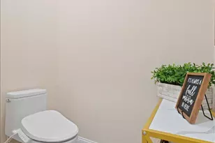 600 Ovation Wy, Newport, KY 41071 - Photo 29