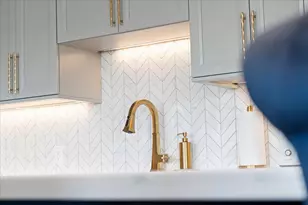 600 Ovation Wy, Newport, KY 41071 - Photo 15