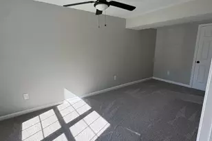 19 W Crescent Ave, Newport, KY 41071 - Photo 3