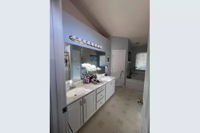 3033 Wolf Creek Way, Burlington, KY 41005 - Photo 13