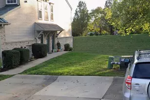 1802 Mimosa Trail, Florence, KY 41042 - Photo 3