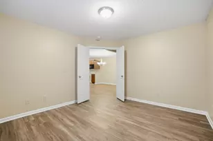 551 Napa Valley Ln, Crestview Hills, KY 41017 - Photo 13