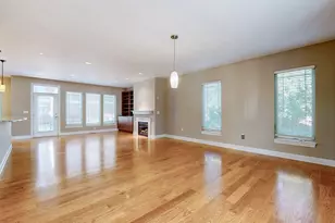 323 Eden Ave, Bellevue, KY 41073 - Photo 3