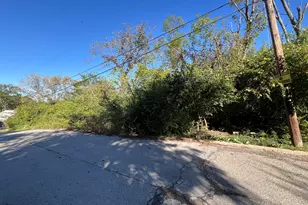 219 Cleveland Ave, Bellevue, KY 41073 - Photo 1