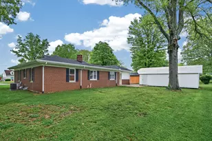 604 Robbins Ave S, Falmouth, KY 41040 - Photo 7
