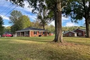 604 Robbins Ave S, Falmouth, KY 41040 - Photo 3
