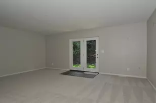 32 Kyles Ln, Fort Thomas, KY 41075 - Photo 5